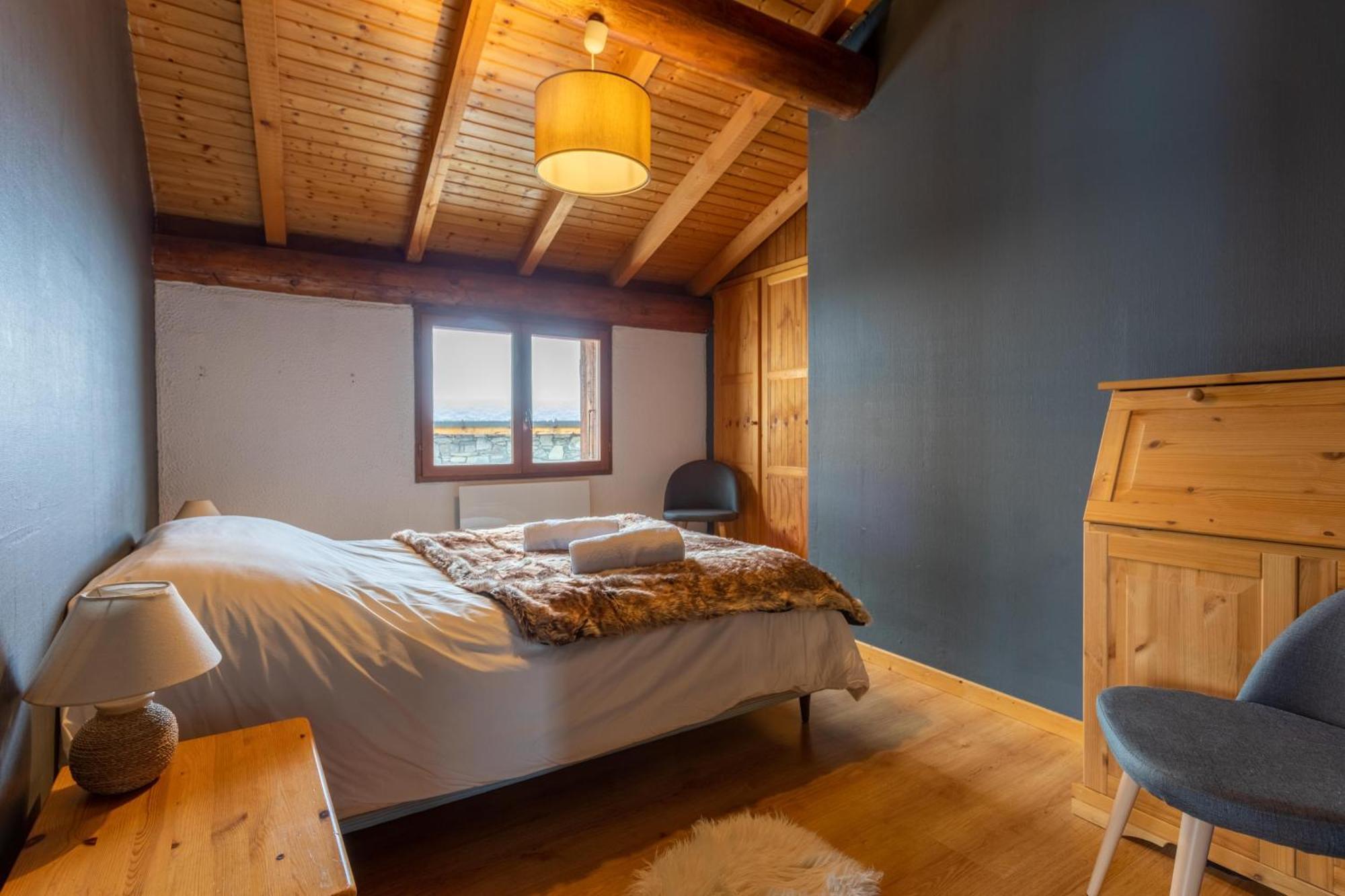 Le Petit Paradis, Chalet Au Coeur Des 3 Vallees Saint-Marcel  ภายนอก รูปภาพ